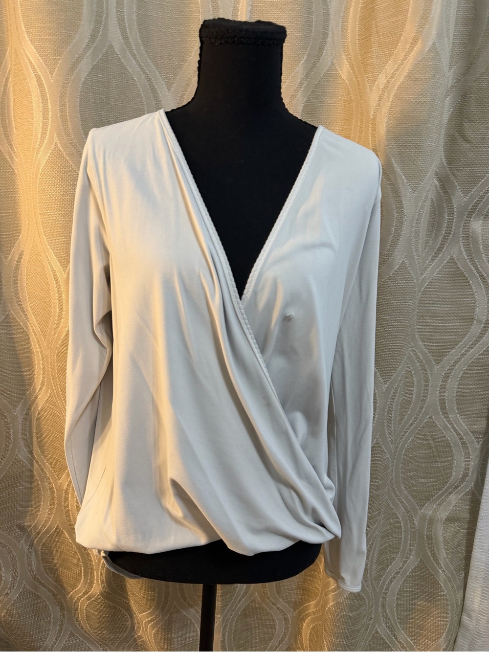Lululemon Women’s Wrap Front Long-Sleeve Top - Light Gray